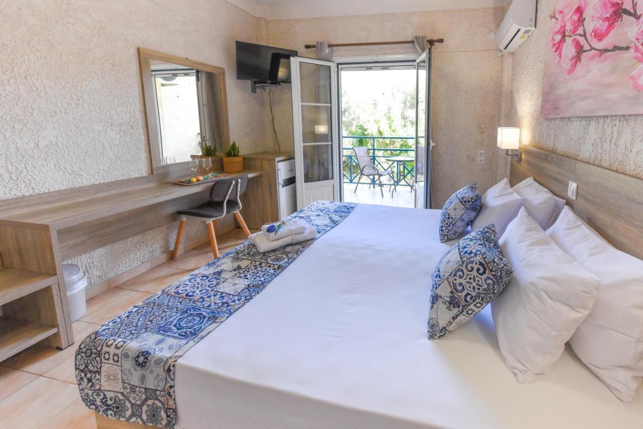 Paradise Hotel Számosz Kültér fotó