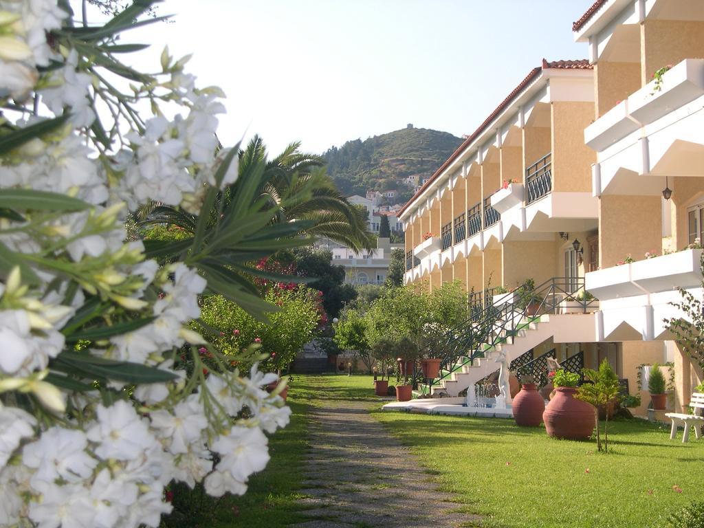 Paradise Hotel Számosz Kültér fotó