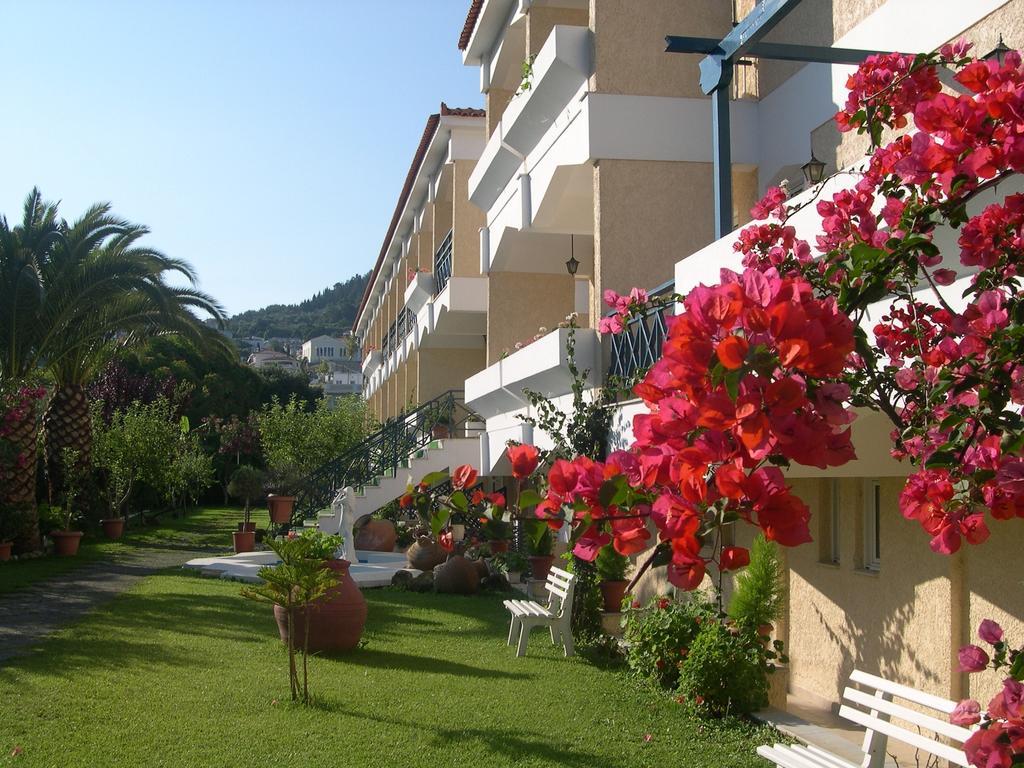 Paradise Hotel Számosz Kültér fotó