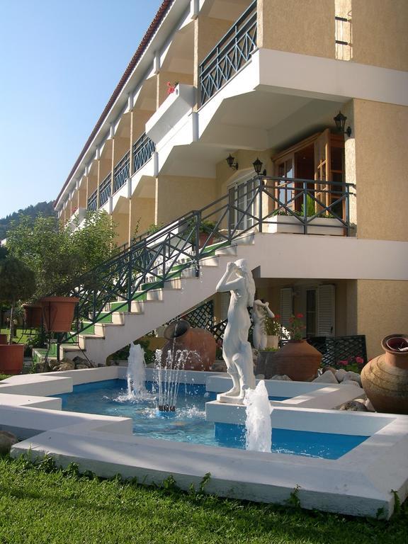 Paradise Hotel Számosz Kültér fotó