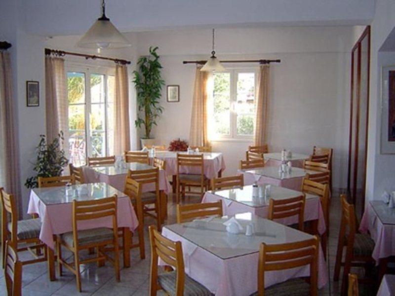 Paradise Hotel Számosz Kültér fotó